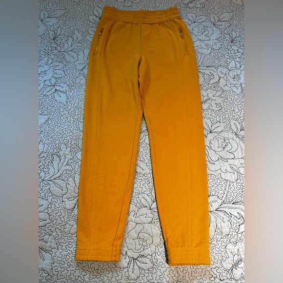 Fabletics Zip Front Pocket Sweat Pants/Joggers in Bright Yellow Sz XS - Picture 3 of 12